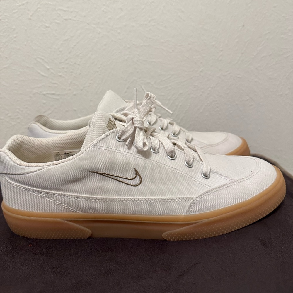 Nike White and Tan Low-Top Sneakers